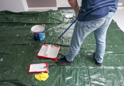 Les produits de droguerie incontournables pour réussir ses travaux de peinture
